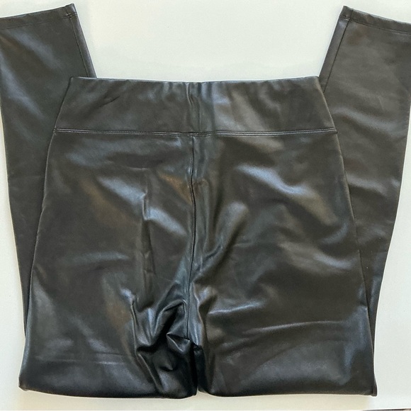 GAP Faux Leather Leggings Sz Med - Picture 5 of 5